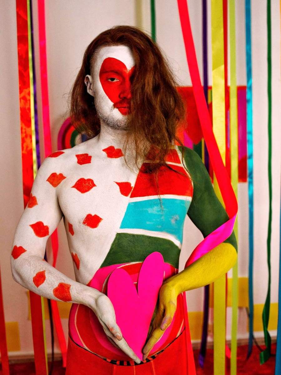 AGATHA RUIZ DE LA PRADA — editorial